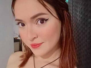 Erotični video klepet Xayah-x