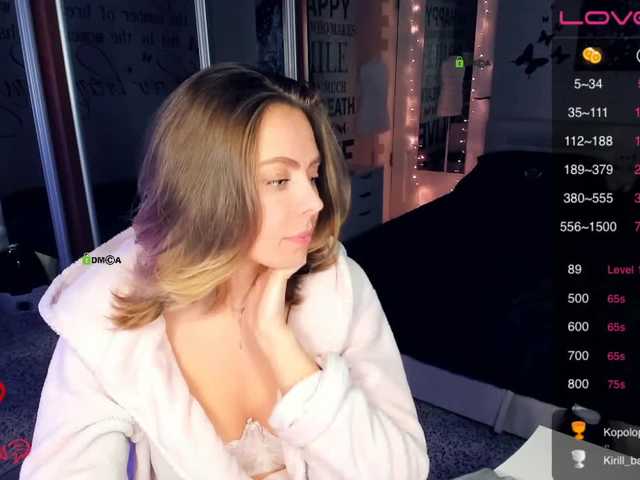 Oddajajo posnetke zaslona CallMeAngel