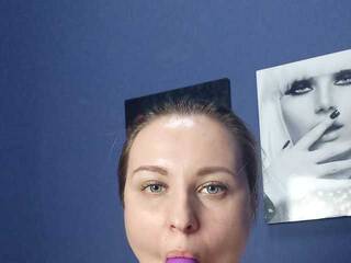 Erotični video klepet XHugeTitsAS