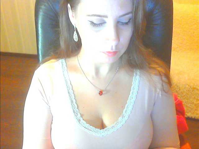 Oddajajo posnetke zaslona xJESSIxx