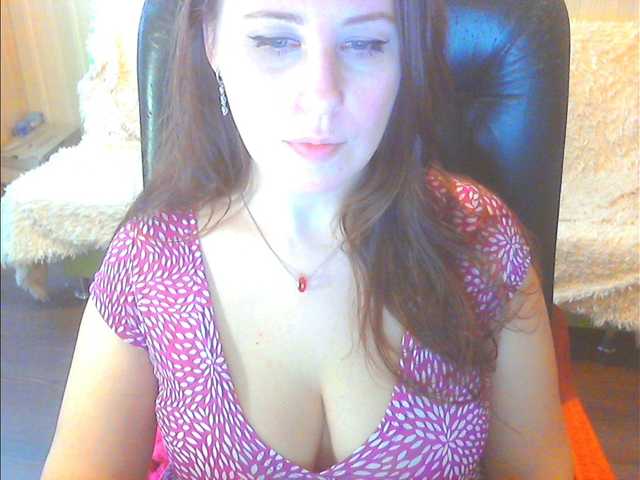 Oddajajo posnetke zaslona xJESSIxx