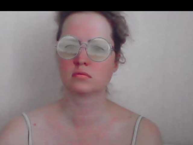 Oddajajo posnetke zaslona XTaylaX