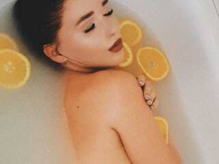 Erotični video klepet XOlina