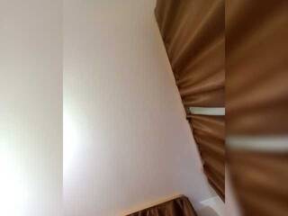 Erotični video klepet Xrisa