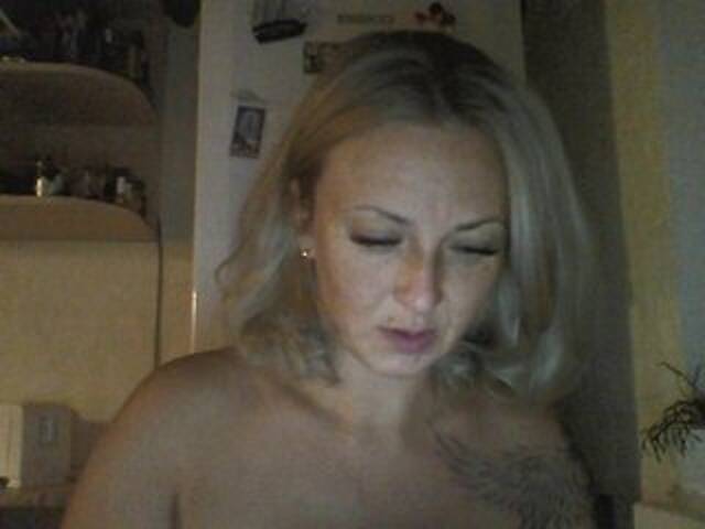 Oddajajo posnetke zaslona XswetaX