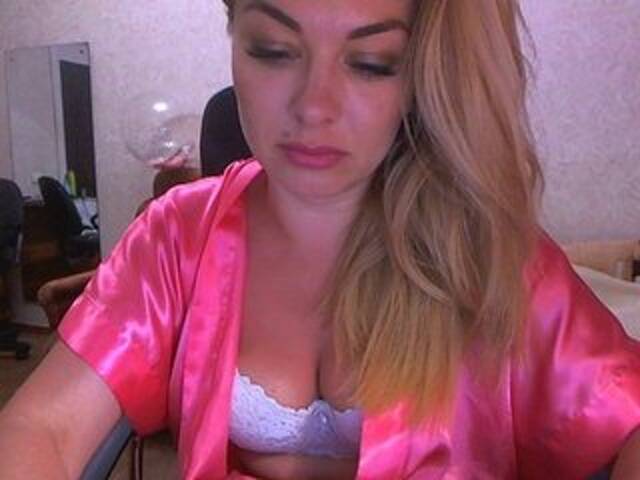 Oddajajo posnetke zaslona _Kisuly_