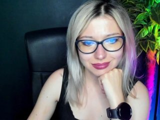 Erotični video klepet xxHeidiLove