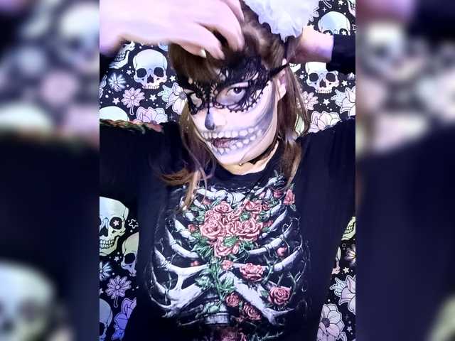 Oddajajo posnetke zaslona Zadira_Fox