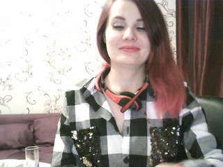 Oddajajo posnetke zaslona MistressSexologinia