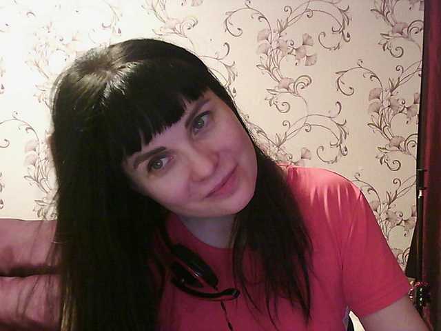 Oddajajo posnetke zaslona MistressSexologinia