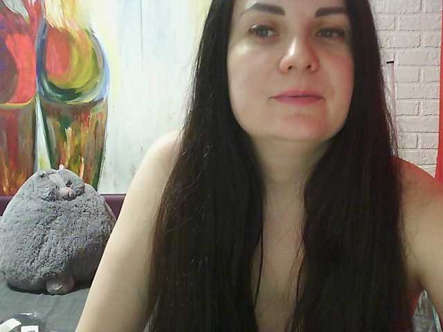 Oddajajo posnetke zaslona MistressSexologinia