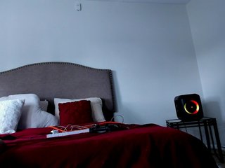 Erotični video klepet Yiauana