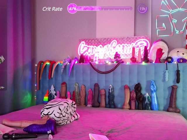 Oddajajo posnetke zaslona You_Lalia