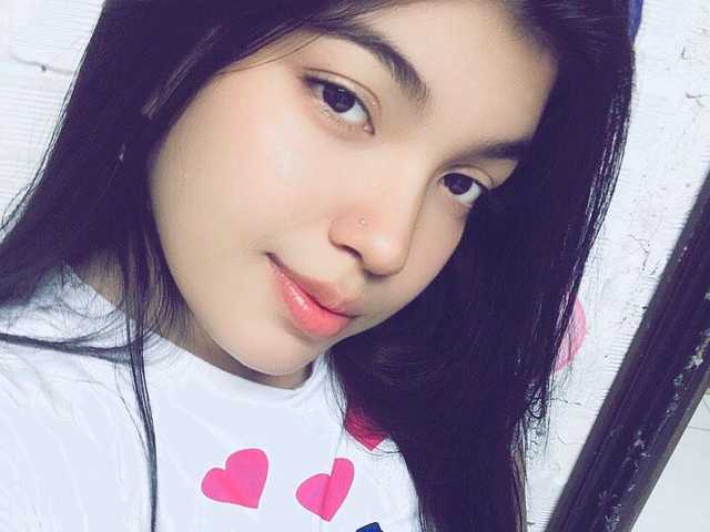 Fotografija profila Young-Couple-sex-