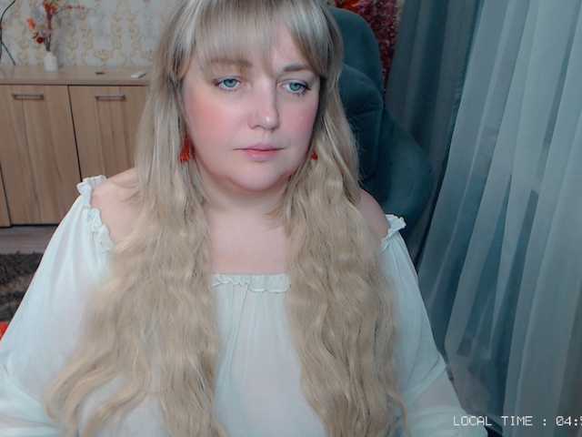 Show off your beautiful tits