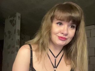 Erotični video klepet YourBrattyBitch