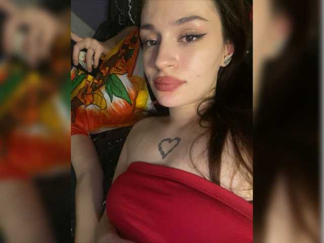 Oddajajo posnetke zaslona YourBunny69