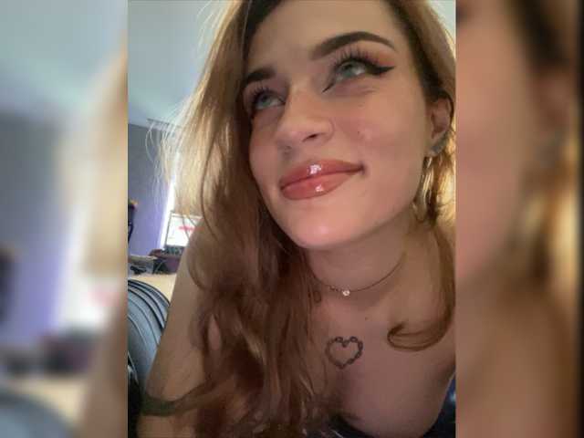 Oddajajo posnetke zaslona YourBunny69