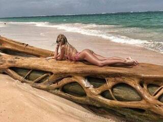 Erotični video klepet YourQueenSexy