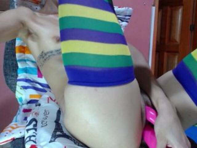 Oddajajo posnetke zaslona Yukimiyagishi