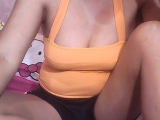 Erotični video klepet Yummyasian22