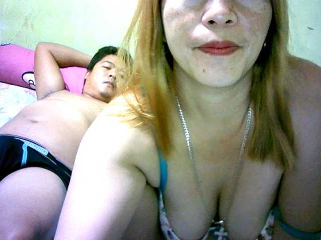 Fotografije yummycouplexx hellooo guyz come and join us show for enoung tip muahhhh....