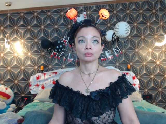 Oddajajo posnetke zaslona sexy_shan