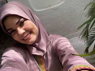 Erotični video klepet ZareenMajluf