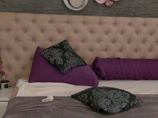 Erotični video klepet Zelinne